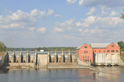 Residents near Michigan dam told to ‘evacuate now’ as river levels continue to rise