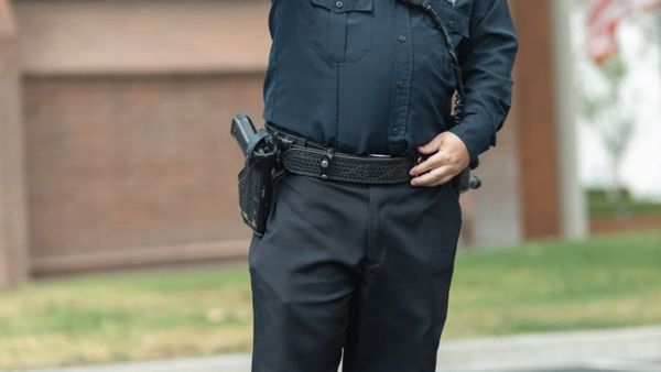 Wrong-way driver in Tampa offers cop a credit card and a bookstore gift card. He wasn’t buying it