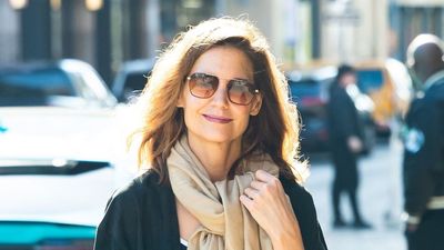 Katie Holmes is a standout example of why cropped jeans and ballet flats are made to go together