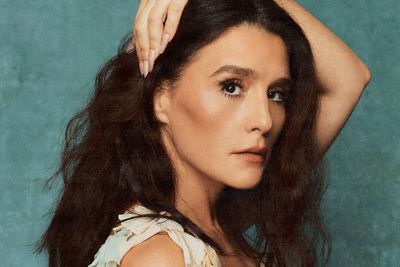 Jessie Ware, Superbloom review – Goodbye sadgirl soul; hello getting raunchy in a sauna