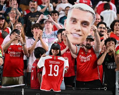 Arsenal fans around the world on the title race: ‘I feel panic, anxiety, everything’