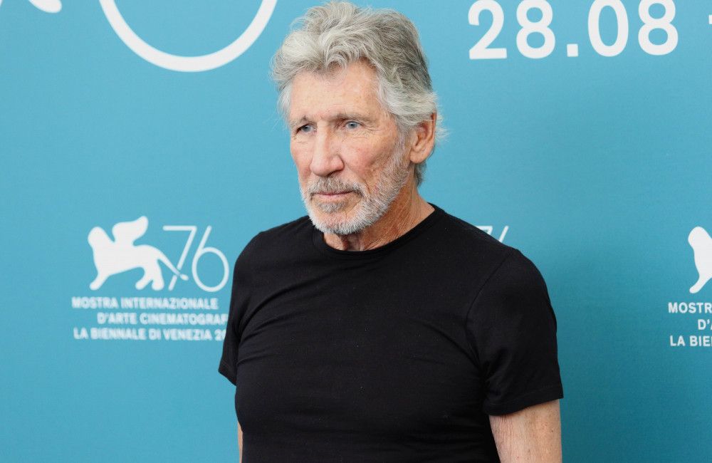Roger Waters blasts back at Disturbed frontman David…