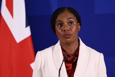 Badenoch demands government publish all Mandelson files by next week