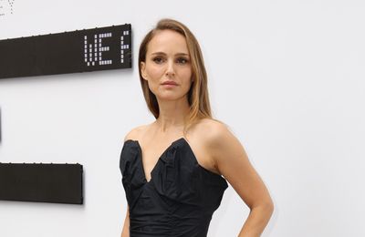 Hollywood star Natalie Portman reveals she's pregnant