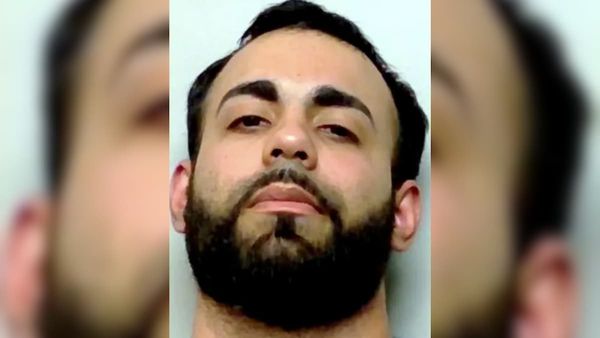 Florida police search sex offender’s home for missing teen girl, then they checked inside his closet