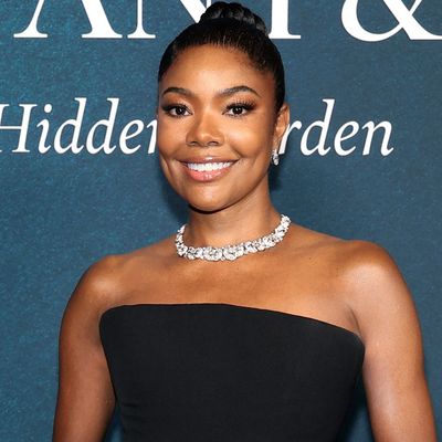 Gabrielle Union Debuts a Tiffany & Co.-Worthy Way to Wear Black and Brown Together