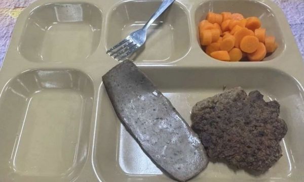 US Navy Breaks Silence on Sailors' Poor Meals Crisis Near Iran — Full Update