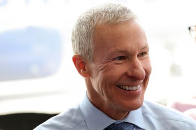 United CEO Scott Kirby and American CEO Robert Isom were once colleagues known as ‘the dream team.’ Now Kirby wants to acquire his rival