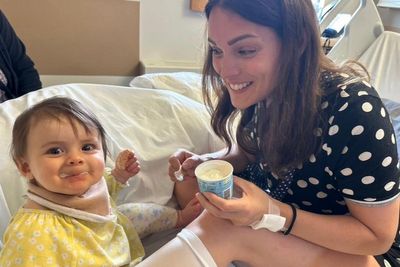 Mums with cancer call for maternity leave to be deferred