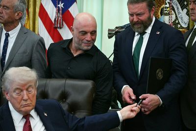 Trump signs executive order for psychedelic therapies ‘after Joe Rogan text’