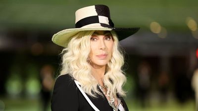 Cher’s Moroccan-Inspired Front Yard Proves That Drought-Resistant Tropical Gardens Can Still Look Incredibly Glamorous