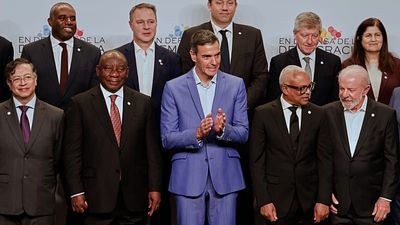 Spain's Sánchez builds anti-Trump coalition looking for political lifeline at home