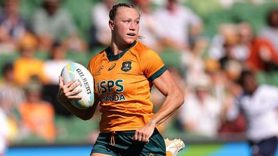 Levi genes on show as Aussies power into sevens semis