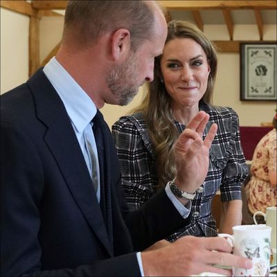 Princess Kate Delivers Quick-Thinking Response After Prince William Is "Propositioned" by a Royal Fan