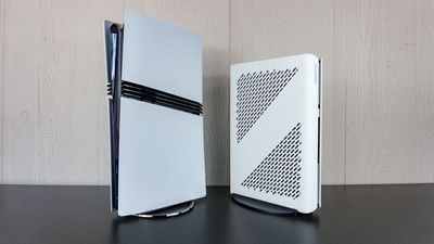 I tried the Minisforum G1 Pro and this console-sized mini PC works just as well in the living room as it does at your desk