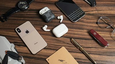 Travel smart: Must-have gadgets and accessories for summer holidays in 2026