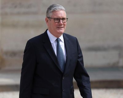 Starmer would have blocked Mandelson appointment if he had known about failed vetting, ministers say – as it happened