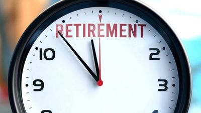 Here’s The Age When You Can Really Retire According to Experts