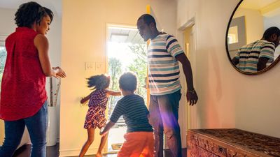 I’m a Financial Advisor: This Is How My Clients Are Adjusting to Higher Costs in 2026