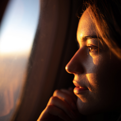 In-Flight Skincare, According to Experts: When It’s Essential—and When It’s Performative