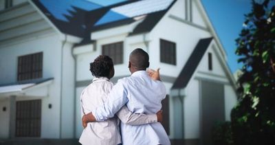 Partner Homebuying: 10 Dangers Of Buying A House With Someone You’re Not Married To