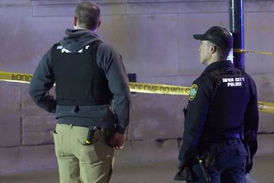 3 students, 2 others shot along nightlife district near the University of Iowa, authorities say