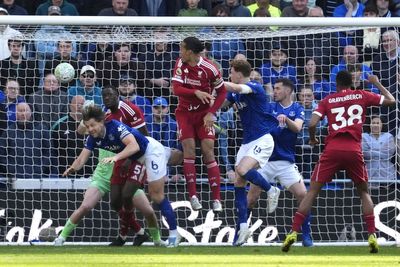 Everton boss David Moyes bemoans ‘cruel’ finish to dramatic Merseyside derby