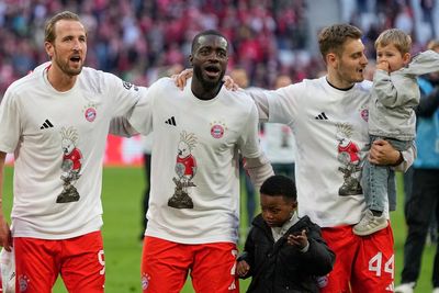 Why Bayern's players are wearing cockatoo T-shirts for Bundesliga celebrations