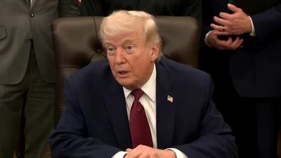 Trump has learned nothing: After lying about opening the Strait of Hormuz, the president is back to threatening Iran’s power plants and bridges