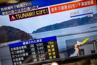 Watch Japan’s coastline as 7.5-magnitude earthquake triggers tsunami warnings