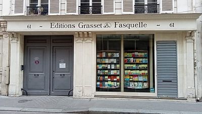 Crisis at Grasset: Bolloré strikes back as 308 authors call for a 'conscience clause' in publishing