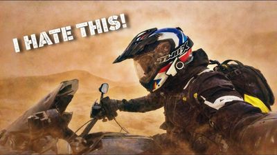 Watch This Moto Traveler Ride His EV Motorcycle In The Sahara Desert, Eat Sand