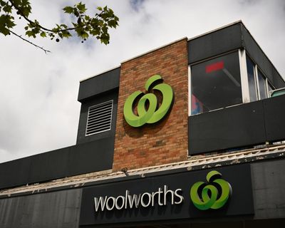 Consumer watchdog zeroes in on Woolworths’ allegedly fake discounts as it meets supermarket giant in court