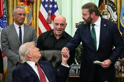 Trump lets Joe Rogan torch him on Iran but goes to war with Pope Leo. Is ‘bro’ base more politically potent than Jesus?