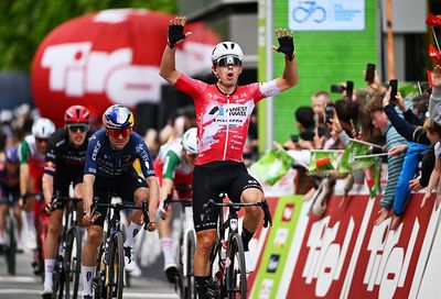 Tour of the Alps: Tommaso Dati beats Tom Pidcock to the line in opening stage sprint finish