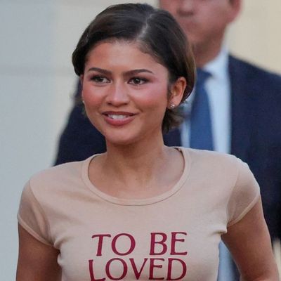 The Graphic Tee Trend Co-Stars in Zendaya's Better-Late-Than-Never 'The Drama' Look