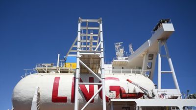 Backbencher break ranks with call for gas export tax