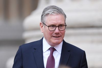 Starmer-Mandelson latest: Labour MPs turn on PM over vetting scandal - but Reeves rules out leadership contest