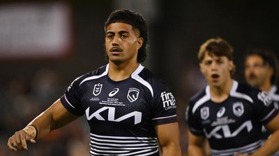 Crisis kings: Broncos blood Semu-trailer and 'new' Riki