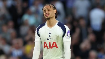 Supercomputer Predicts Premier League Relegation Battle After Tottenham, West Ham Slip-Ups