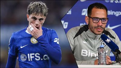 Alejandro Garnacho’s Chelsea Future Compounded by Liam Rosenior Comments