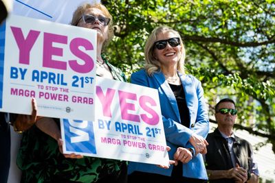 Virginia votes on new congressional map with control of House at stake