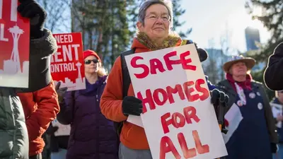 A realtor unlocked a woman’s apartment door and walked in on her undressed. Then had the nerve to stand there: ‘I just need 5 minutes’