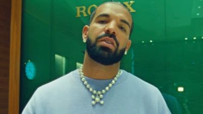 There Are Wild Videos Of Drake Fans Lighting Fires On His Viral Ice Sculpture As Toronto Police Get Involved