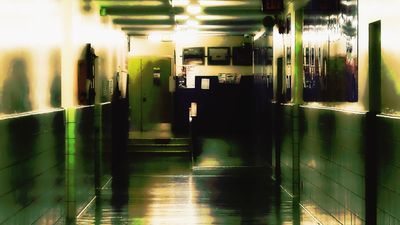 Gunman-tackling high school principal earns top owners at Oklahoma prom