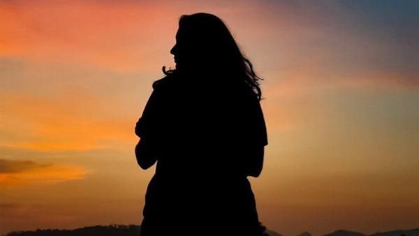 Beloved Oakland, California, woman vanishes into thin air after sending one final text to her husband