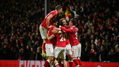 Wrexham Grades vs. Oxford Utd: Huge Win in Dramatic Playoff Race