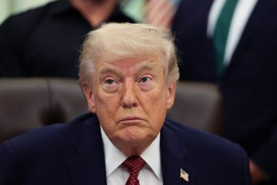 Trump extends Iran ceasefire after insisting he wouldn’t hours earlier, citing a ‘seriously fractured’ Iran