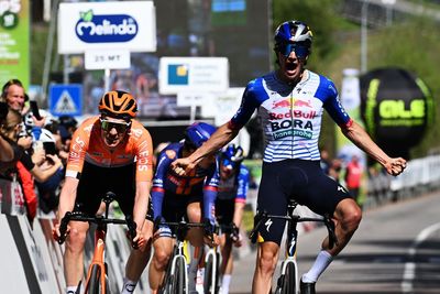 'I'm living my best love story' – Giulio Pellizzari dedicates victory to his girlfriend's late father after Tour of the Alps stage 2