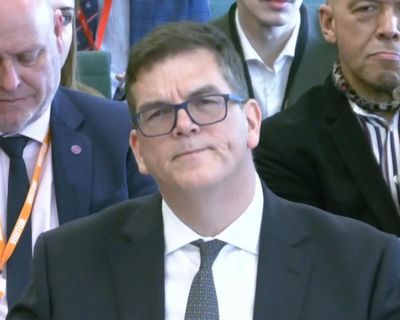 Robbins response to ‘cover-up’ question reveals debate over Mandelson vetting file